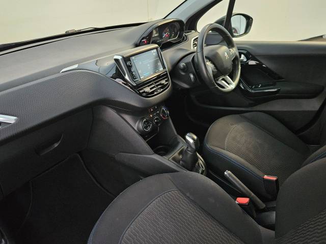 2018 Peugeot 208 1.2 PureTech 82 Signature 5dr [Start Stop]