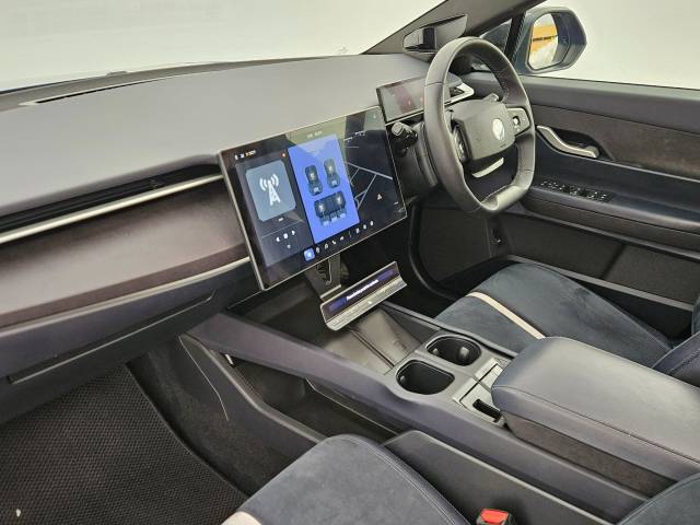2023 Fisker Ocean OCEAN (1)